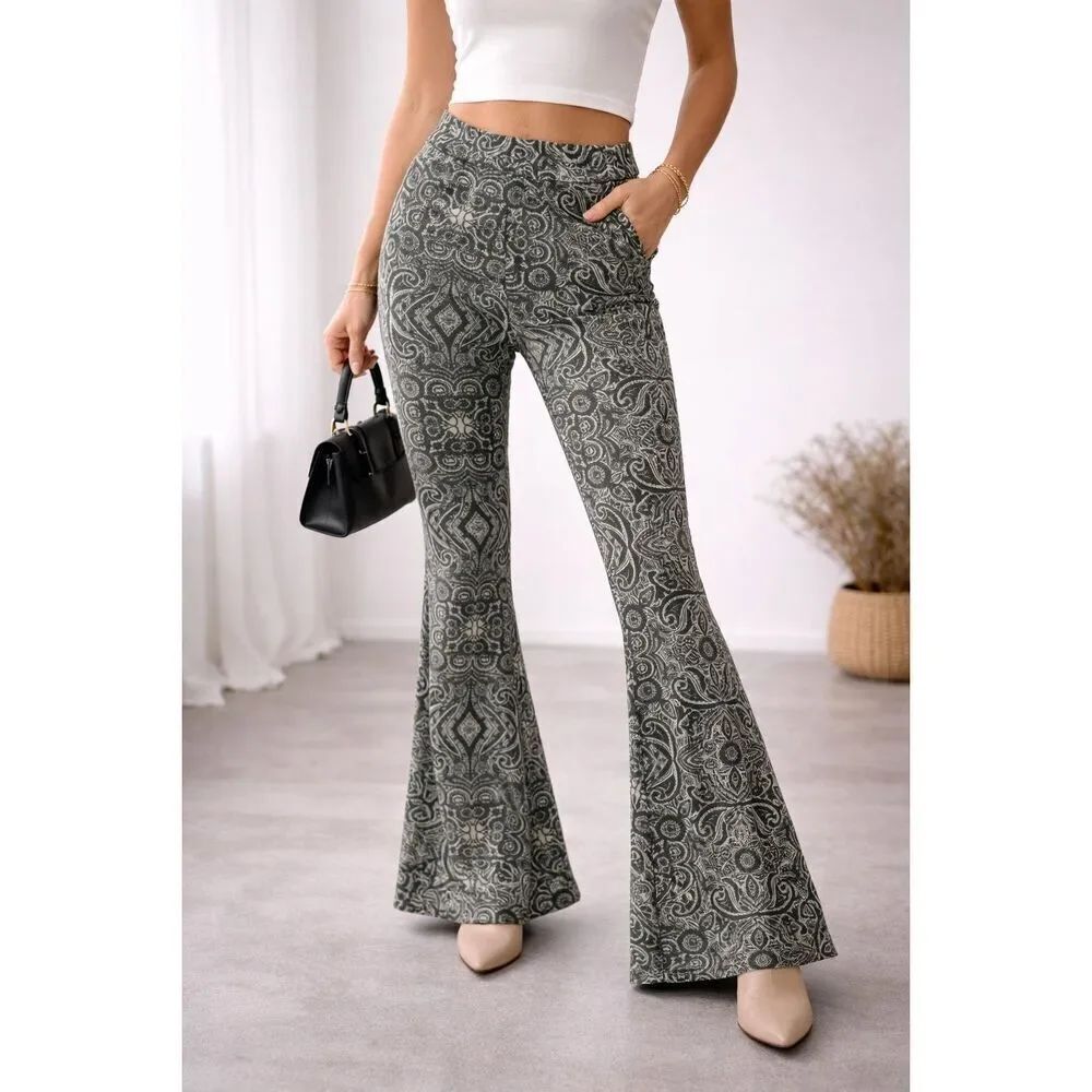 Abercrombie & Fitch Paisley Flare Pants Gray Green Boho Bell Bottom Women’s Larg